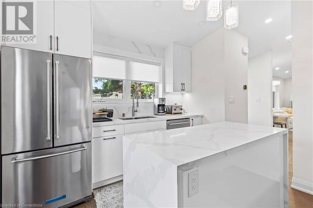 523 PINEGROVE Road Unit# Upper, #Upper