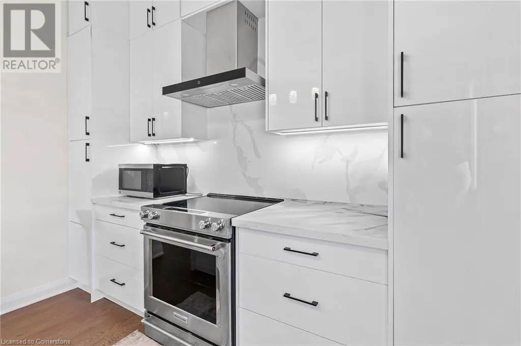 523 PINEGROVE Road Unit# Upper, #Upper