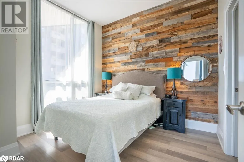 111 WORSLEY Street Unit# PH5, #PH5