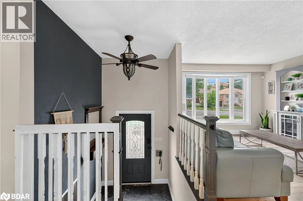 261 EDGEHILL Drive