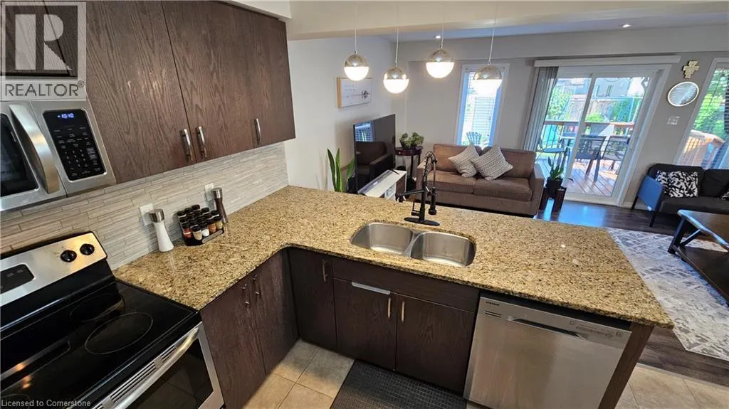 19 TRILLIUM WAY