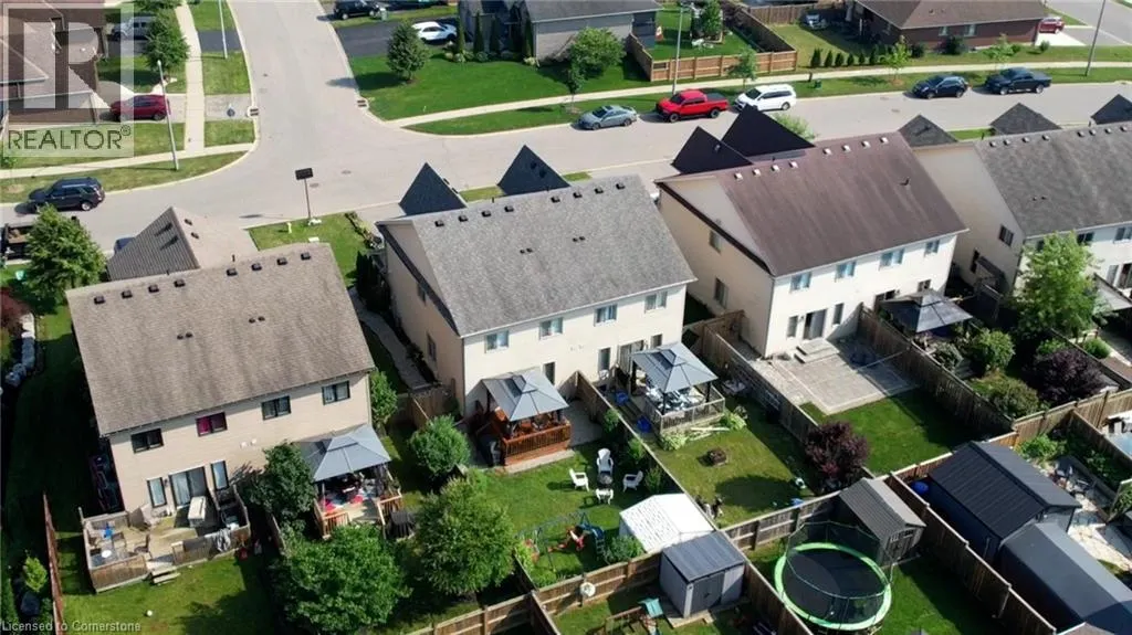 19 TRILLIUM WAY