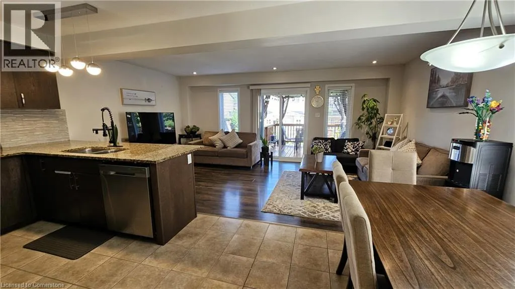 19 TRILLIUM WAY