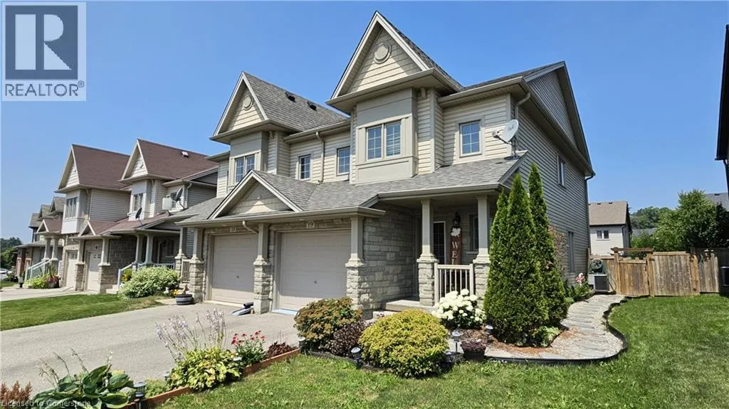 19 TRILLIUM WAY