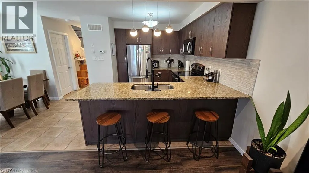 19 TRILLIUM WAY