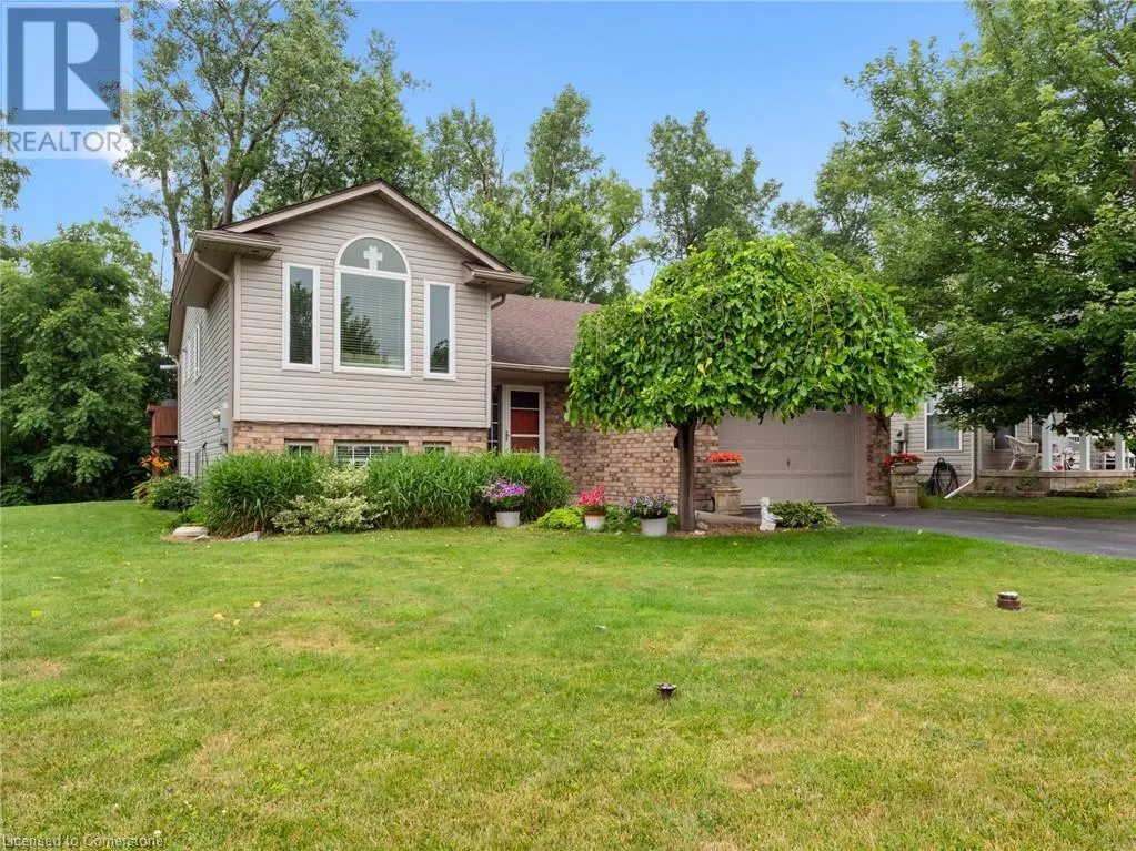 7 ROCHELLE Crescent