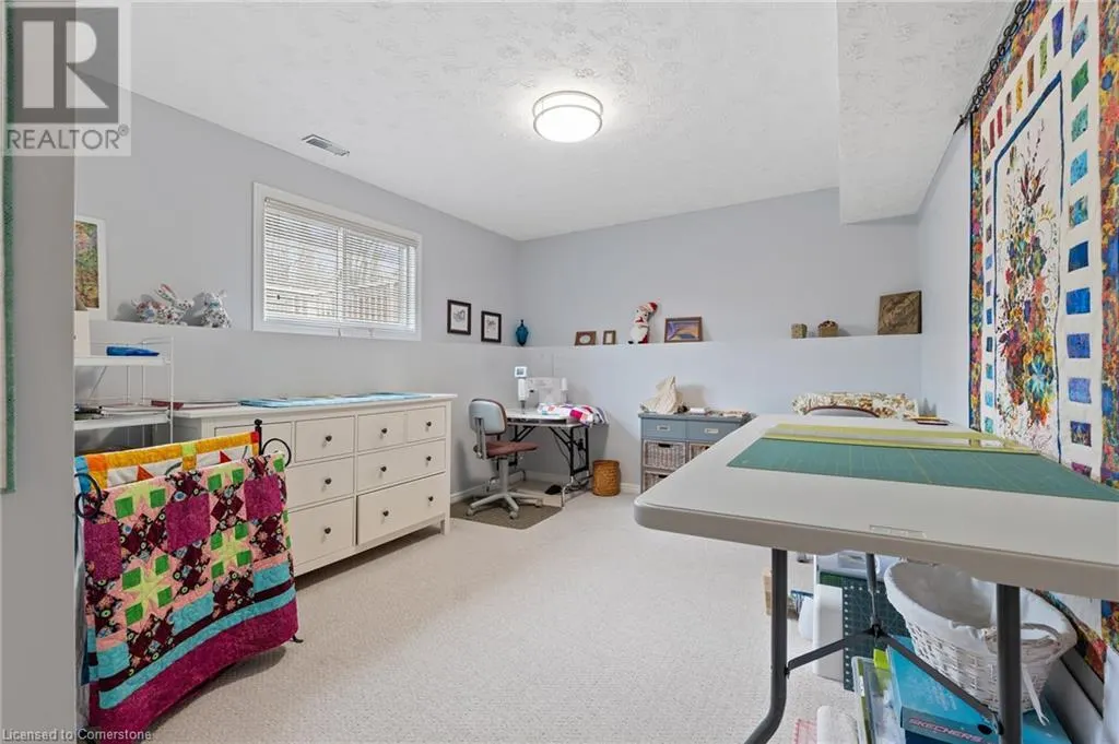 7 ROCHELLE Crescent