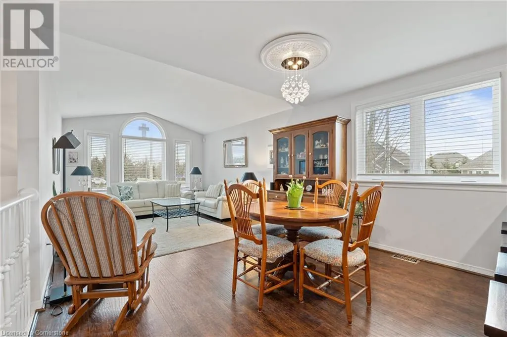 7 ROCHELLE Crescent