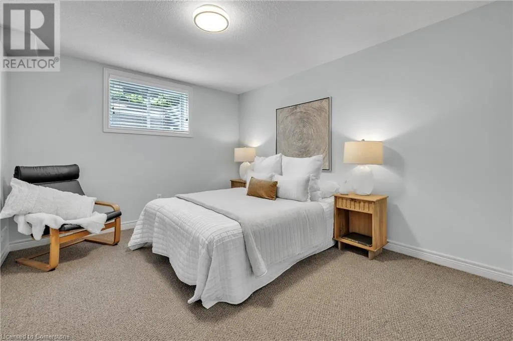 997 RIDGEWOOD Drive