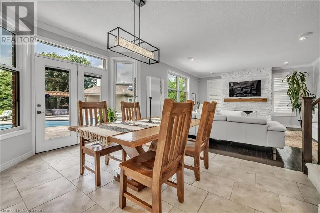 997 RIDGEWOOD Drive