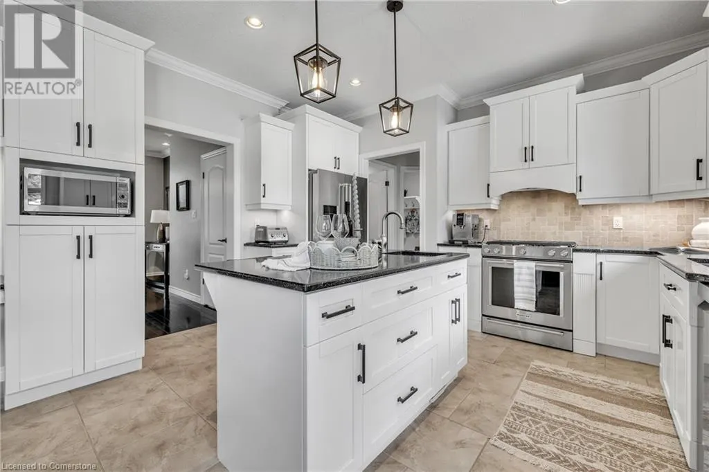 997 RIDGEWOOD Drive