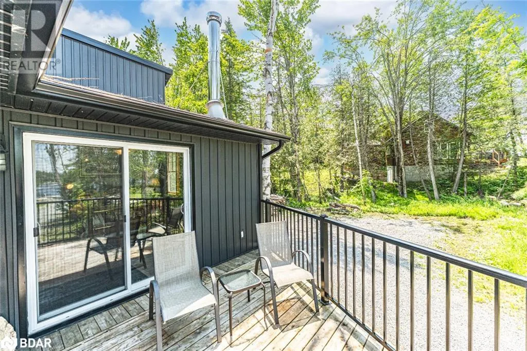 49 HEMLOCK DR