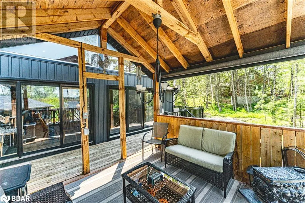 49 HEMLOCK DR
