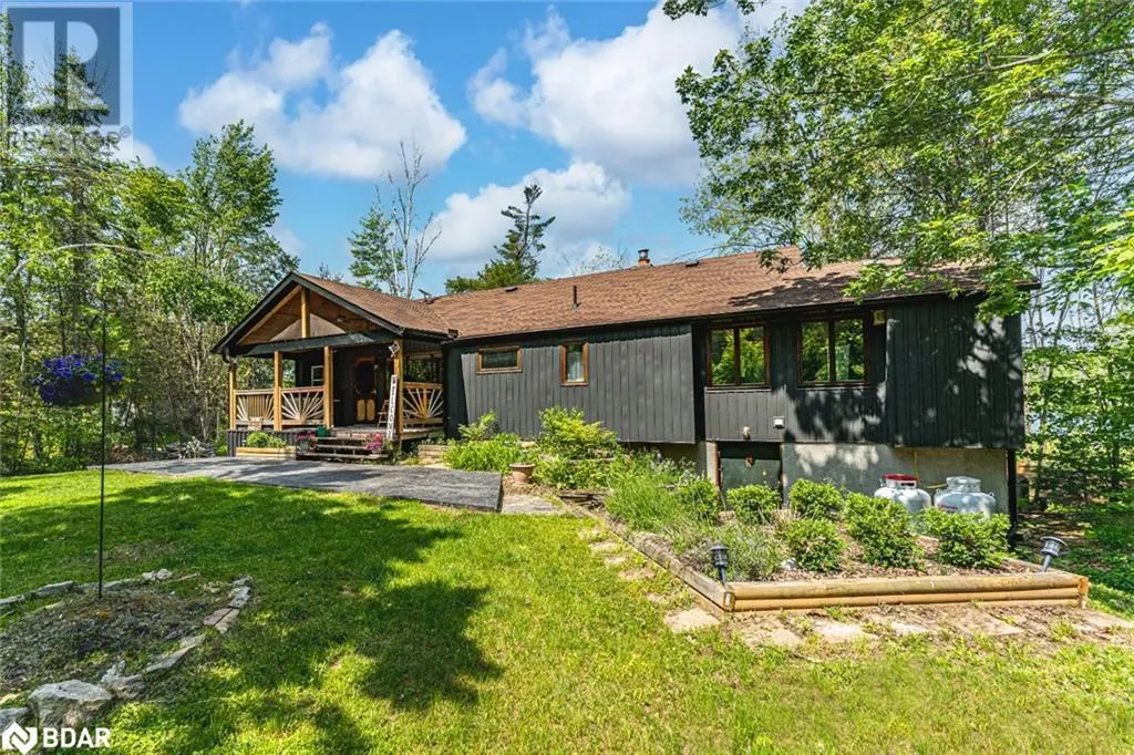 49 HEMLOCK DR