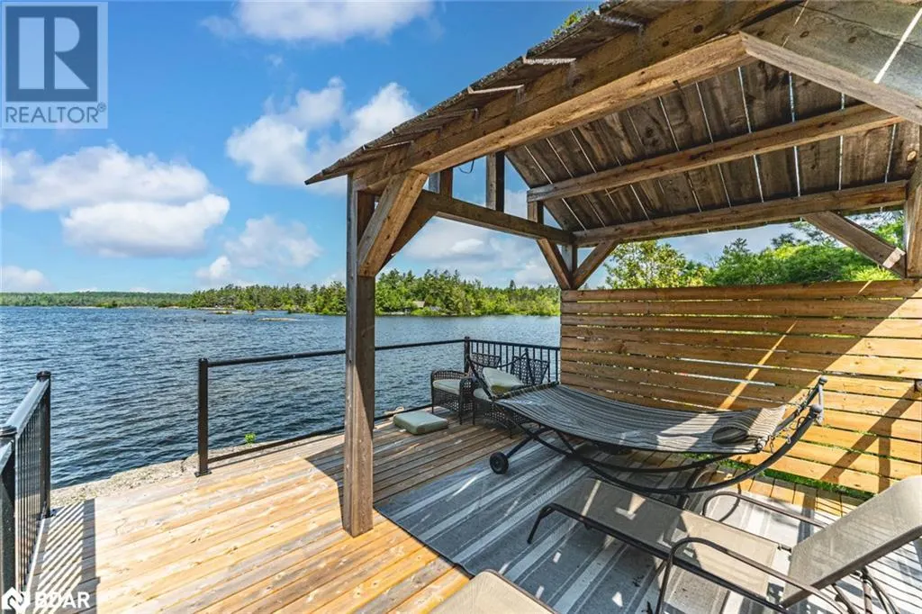 49 HEMLOCK DR