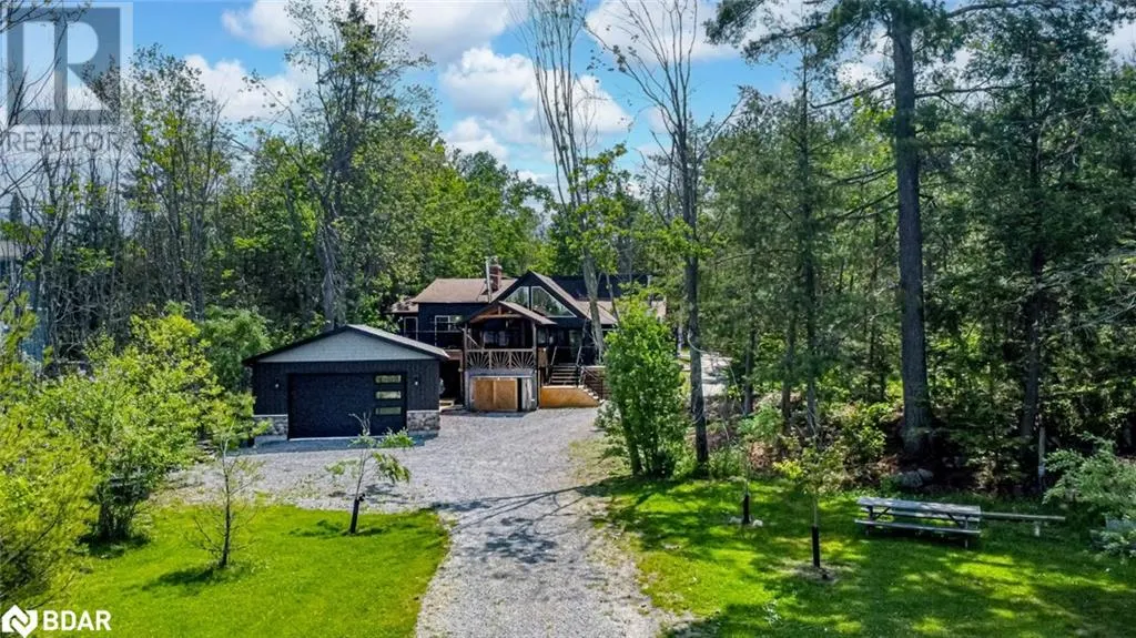 49 HEMLOCK DR