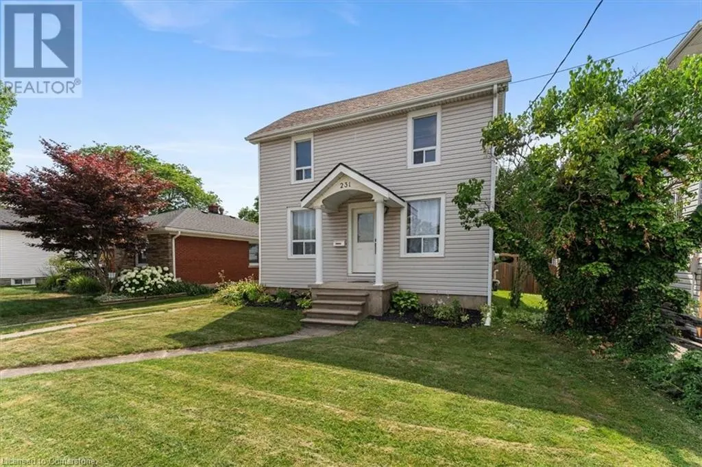 231 VINE Street