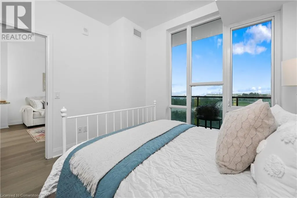 16 CONCORD Place Unit# 519, #519