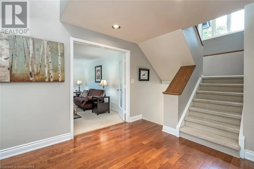 275 ALEXANDER Court