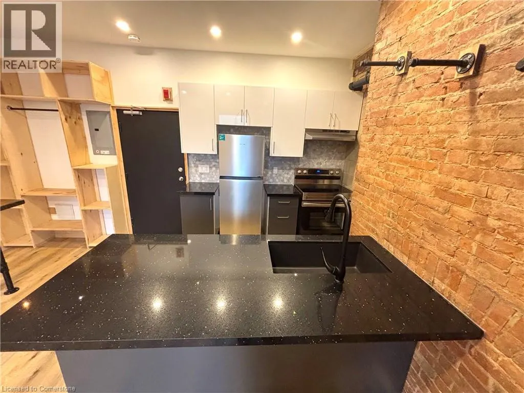 7 FOUNDRY Street Unit# 15, #15
