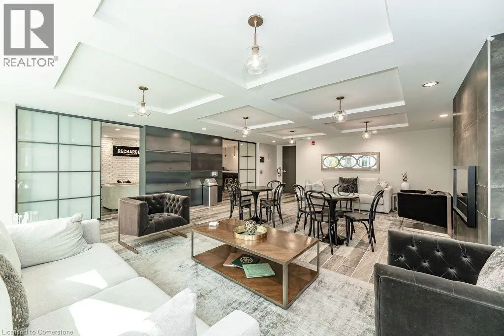 53 ARTHUR Street S Unit# AT6, #AT6