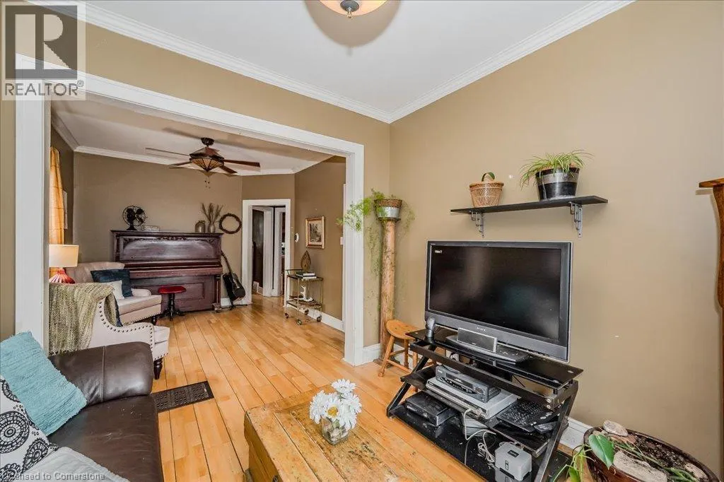 265 LONDON Road W