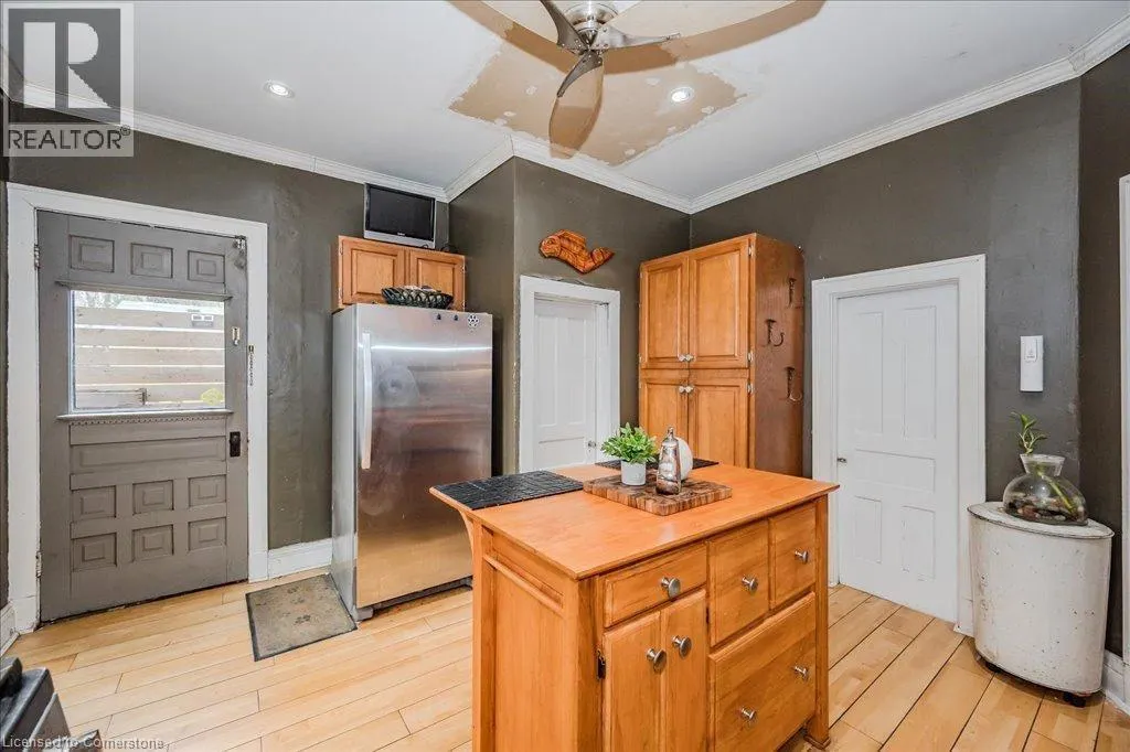 265 LONDON Road W
