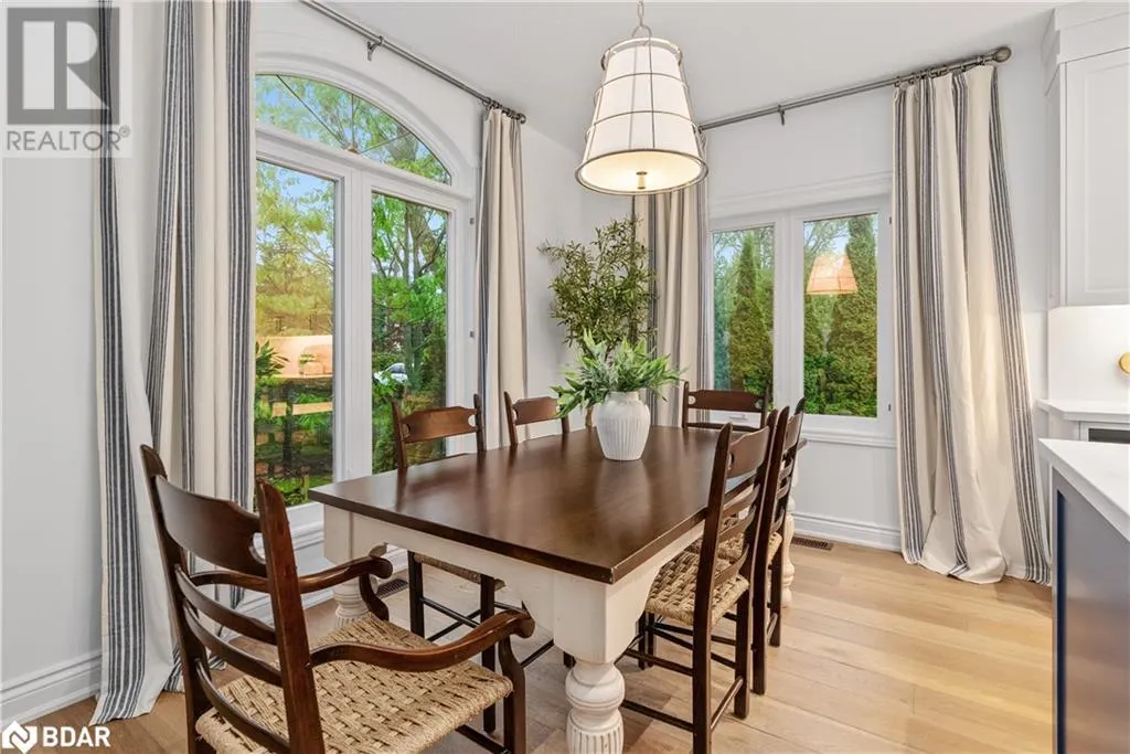 292 TRILLIUM Place