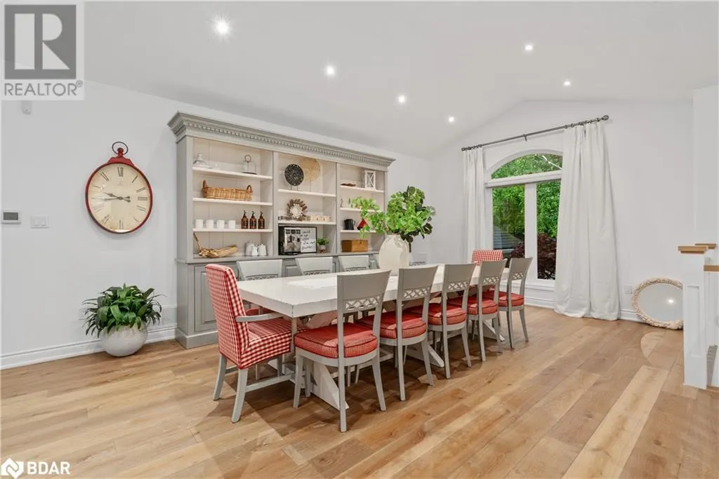292 TRILLIUM Place