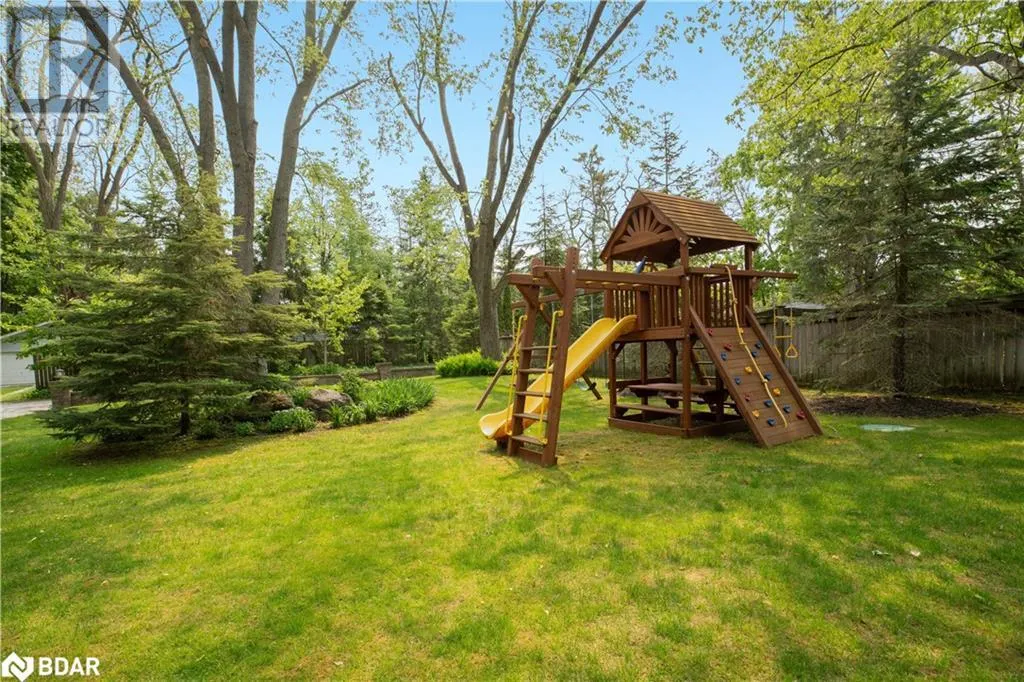 292 TRILLIUM Place
