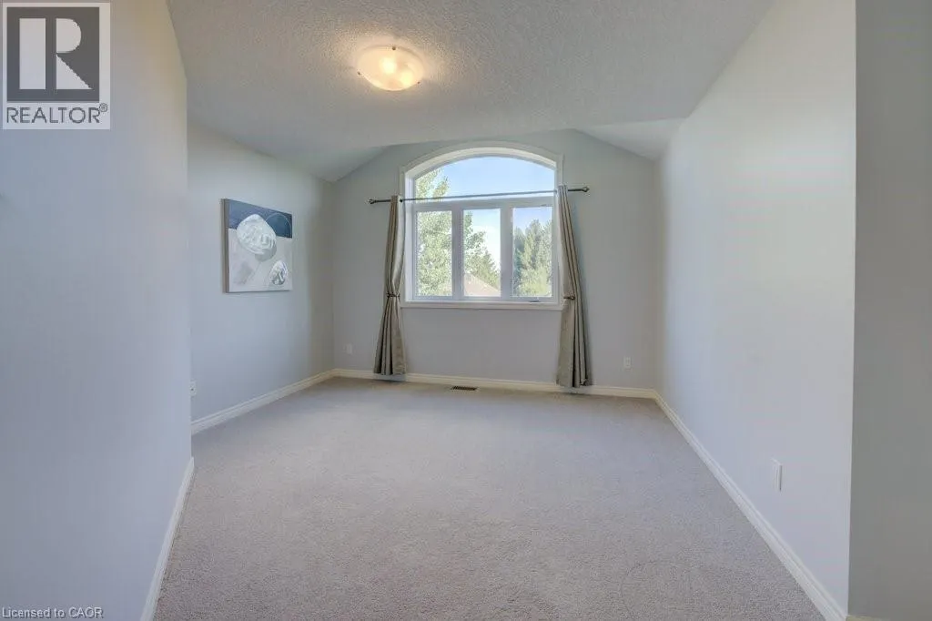215 HOSTETLER Road