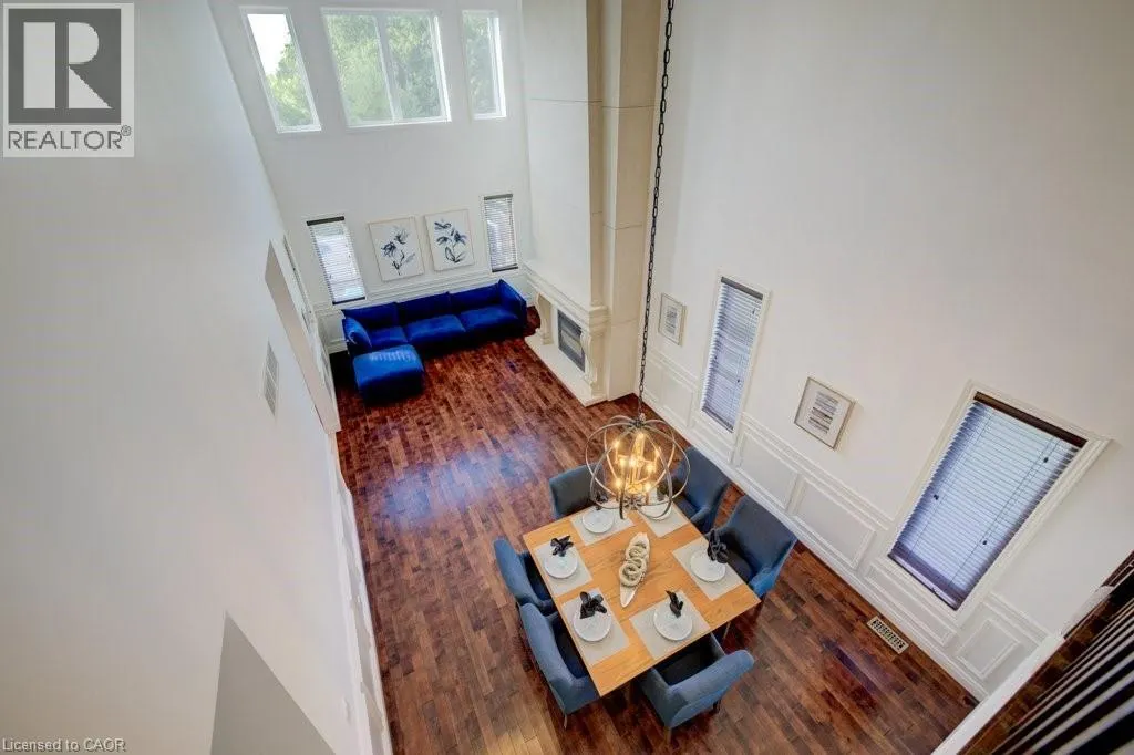 215 HOSTETLER Road