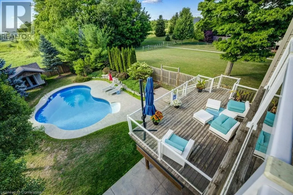 215 HOSTETLER Road