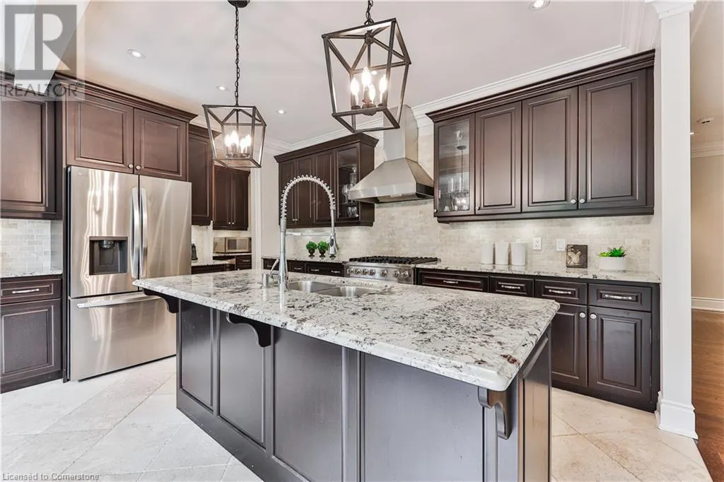 526 HIDDEN Trail