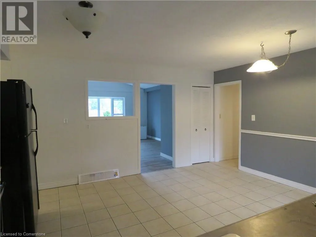 564 LAKEVIEW Road