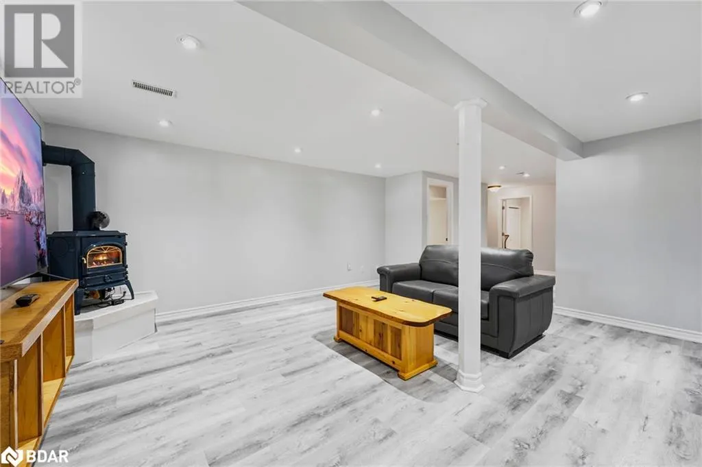 25 LAMERS Crescent