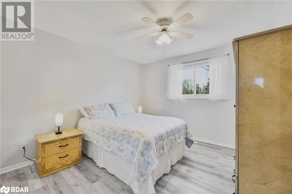 25 LAMERS Crescent
