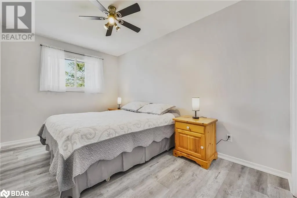 25 LAMERS Crescent