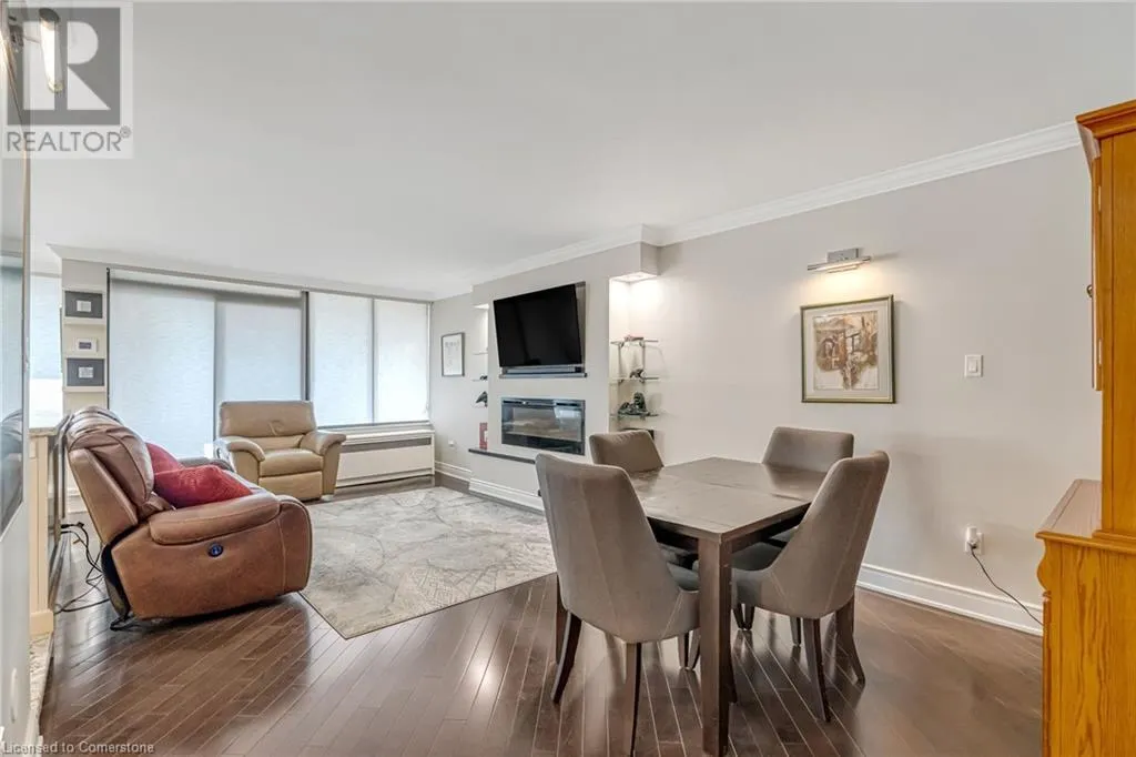 66 HIGH Street E Unit# 904, #904