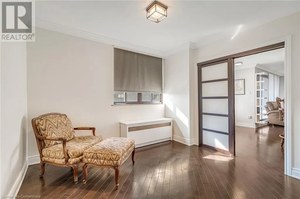 66 HIGH Street E Unit# 904, #904