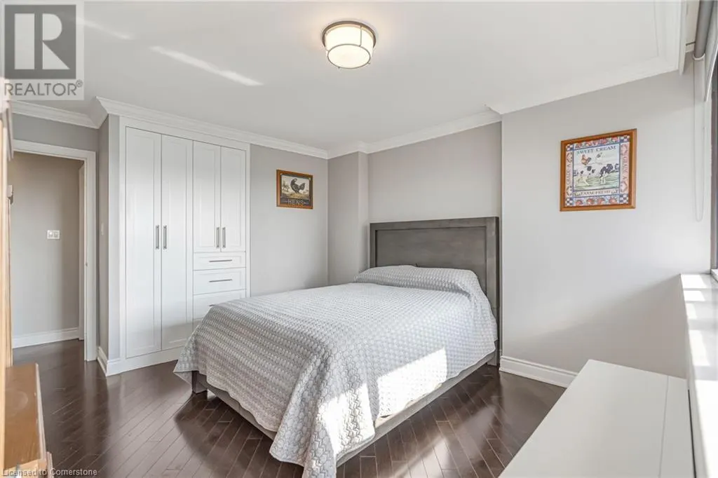 66 HIGH Street E Unit# 904, #904