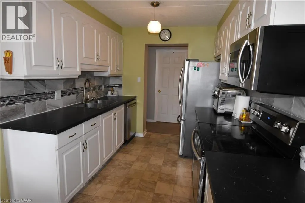 5 MILL POND Court Unit# 403, #403