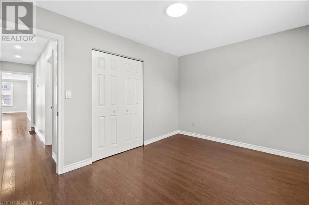 364 RED OAK Avenue