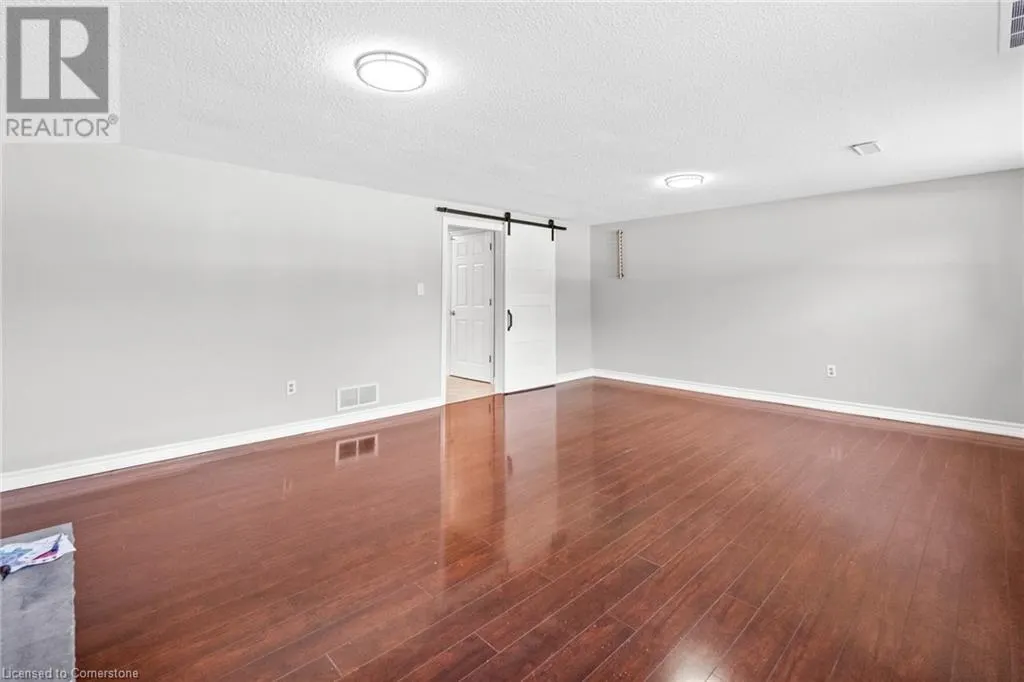 364 RED OAK Avenue