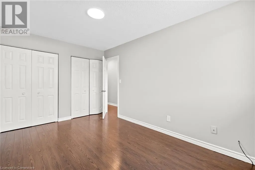 364 RED OAK Avenue