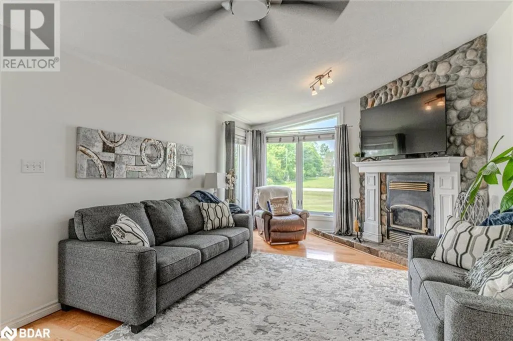 3413 MCCARTHY Drive