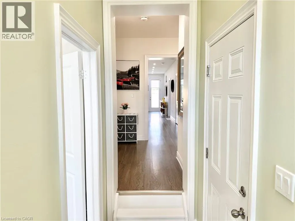 50 SEATON Crescent