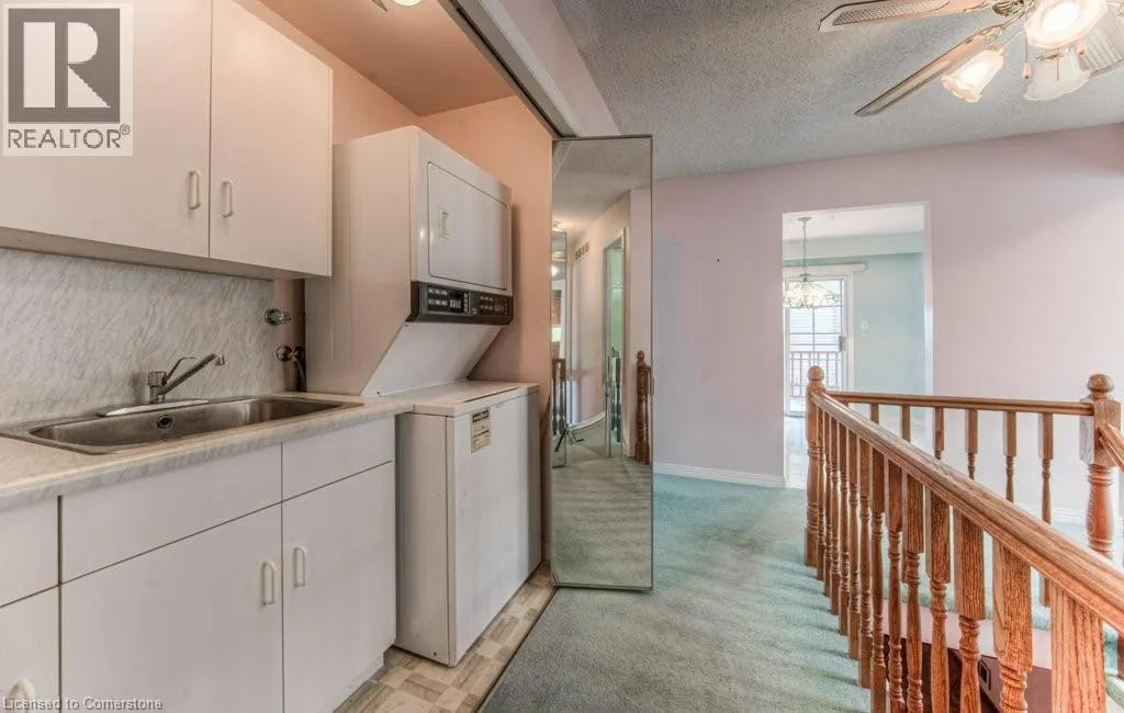 38 CHARNWOOD Court