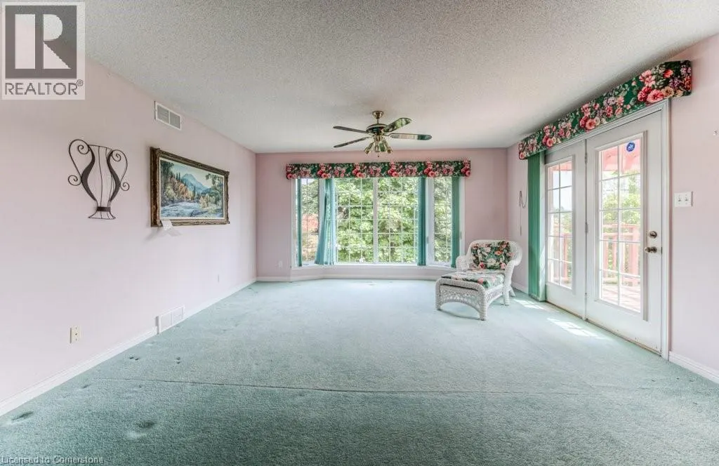 38 CHARNWOOD Court
