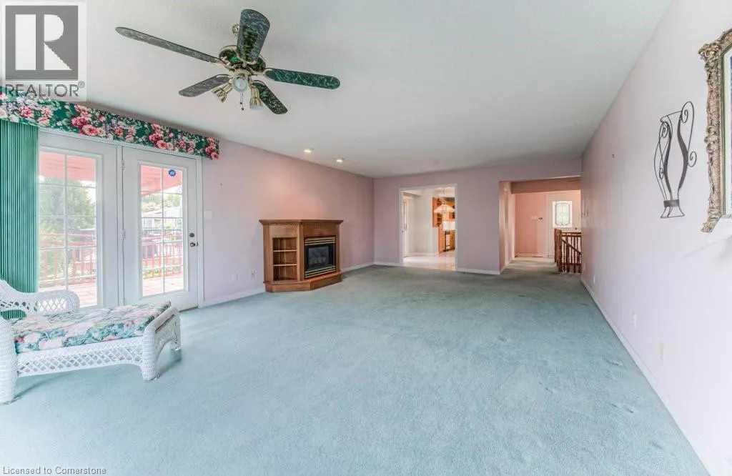 38 CHARNWOOD Court